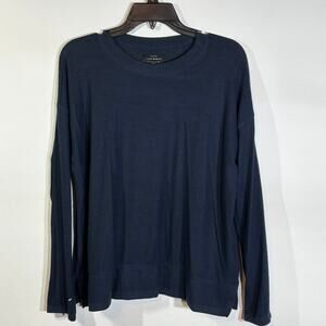 Lucky Brand Men's Size Medium M Navy Blue Pullover Sweater Lightweight
